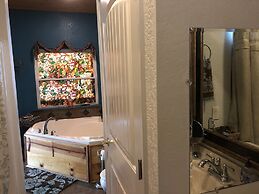 Echo Canyon Spa Resort (Adults Only)