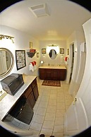 Echo Canyon Spa Resort (Adults Only)