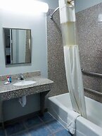 Americas Best Value Inn & Suites Bush Intl Airport