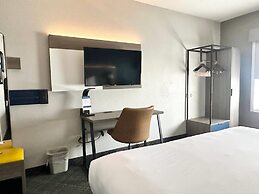 Comfort Inn & Suites Calhoun South