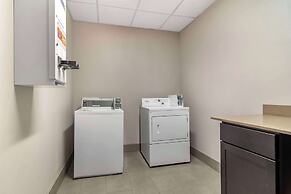 Comfort Inn & Suites Calhoun South