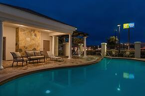 Holiday Inn Express & Suites McAlester by IHG