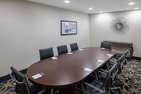 La Quinta Inn & Suites by Wyndham Covington