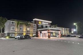 La Quinta Inn & Suites by Wyndham Tulare