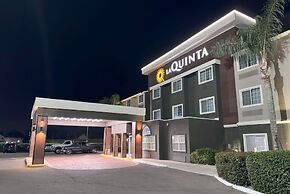 La Quinta Inn & Suites by Wyndham Tulare
