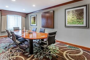 Staybridge Suites Davenport by IHG