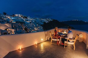 Mystique, a Luxury Collection Hotel, Santorini