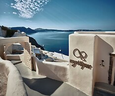 Mystique, a Luxury Collection Hotel, Santorini