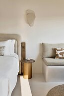 Mystique, a Luxury Collection Hotel, Santorini