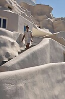 Mystique, a Luxury Collection Hotel, Santorini