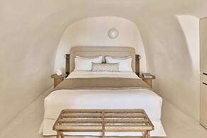Mystique, a Luxury Collection Hotel, Santorini