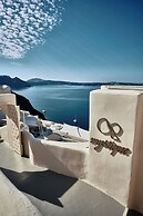 Mystique, a Luxury Collection Hotel, Santorini