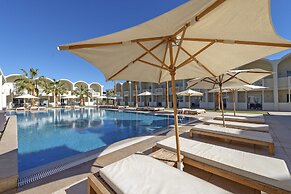 Reef Oasis Beach Aqua Park Resort