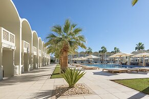 Reef Oasis Beach Aqua Park Resort