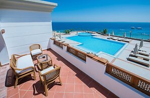 Reef Oasis Beach Aqua Park Resort