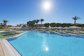 Reef Oasis Beach Aqua Park Resort