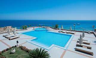 Reef Oasis Beach Aqua Park Resort