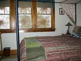 Cobblestone Bed and Breakfast