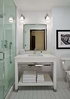 Four Points by Sheraton Moncton