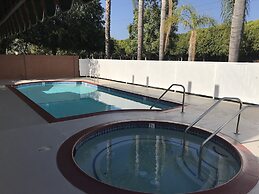 Abby's Anaheimer Inn