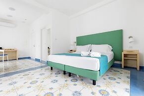 Napolit'amo Hotel Medina