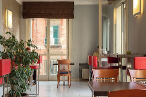 Napolit'amo Hotel Medina