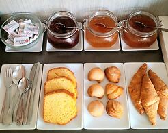 Napolit'amo Hotel Medina