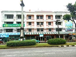 Thepparat Lodge Krabi