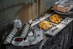 Holiday Inn Resort Krabi Ao Nang Beach by IHG