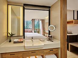 Holiday Inn Resort Krabi Ao Nang Beach by IHG