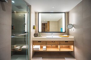 Holiday Inn Resort Krabi Ao Nang Beach by IHG