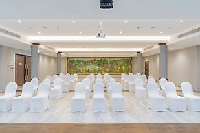 Holiday Inn Resort Krabi Ao Nang Beach by IHG