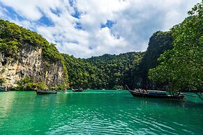 Holiday Inn Resort Krabi Ao Nang Beach by IHG