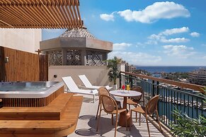 U Magic Palace Hotel