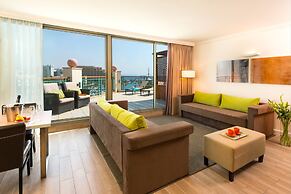 U Magic Palace Hotel