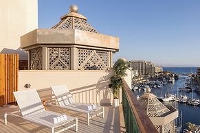 U Magic Palace Hotel