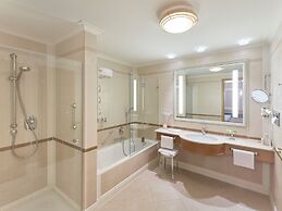 A-ROSA  Kurhaus Binz