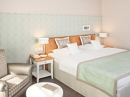 A-ROSA  Kurhaus Binz