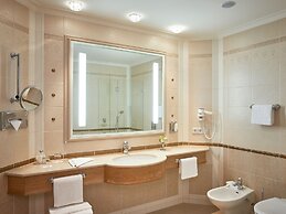 A-ROSA  Kurhaus Binz