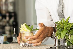 Therasia Resort Sea & Spa - The Leading Hotels of the World