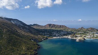 Therasia Resort Sea & Spa - The Leading Hotels of the World