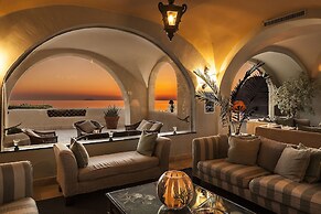 Therasia Resort Sea & Spa - The Leading Hotels of the World