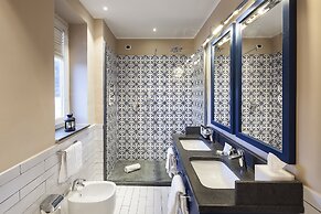 Therasia Resort Sea & Spa - The Leading Hotels of the World