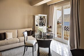 Therasia Resort Sea & Spa - The Leading Hotels of the World