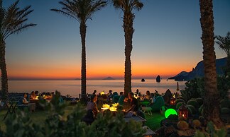 Therasia Resort Sea & Spa - The Leading Hotels of the World