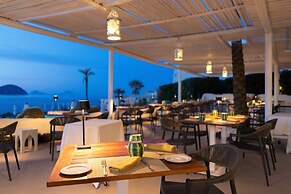 Therasia Resort Sea & Spa - The Leading Hotels of the World