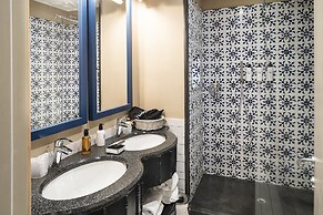 Therasia Resort Sea & Spa - The Leading Hotels of the World