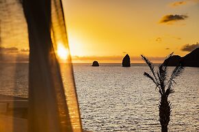 Therasia Resort Sea & Spa - The Leading Hotels of the World