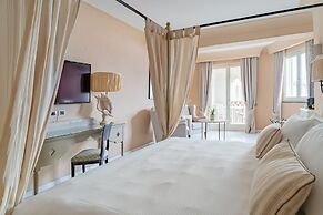 Therasia Resort Sea & Spa - The Leading Hotels of the World