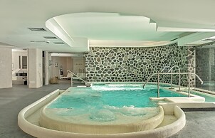 Therasia Resort Sea & Spa - The Leading Hotels of the World